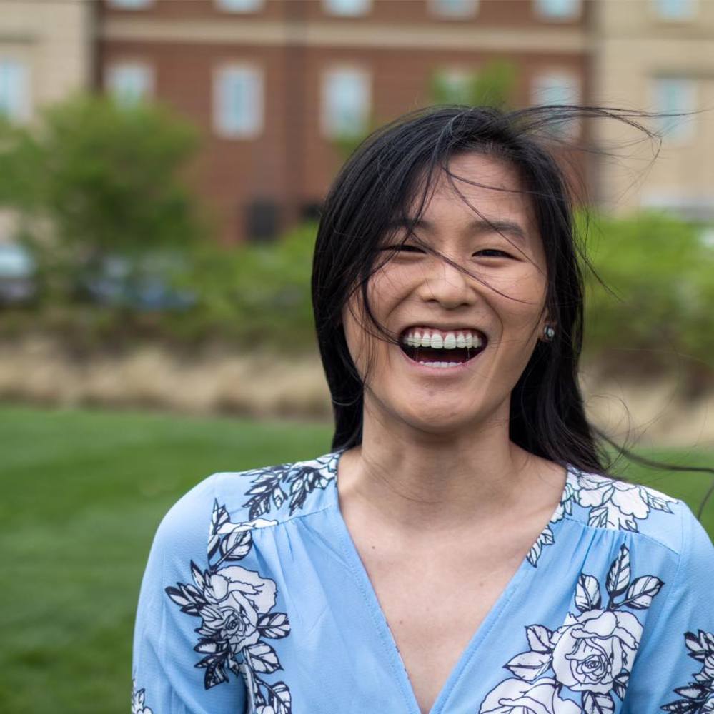 Meet your Posher, Faith
